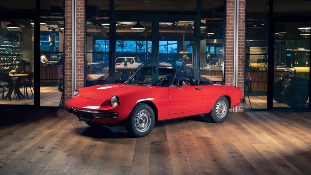 Autohalle Oldtimervermietung 125 Alfa Romeo Spider 2000